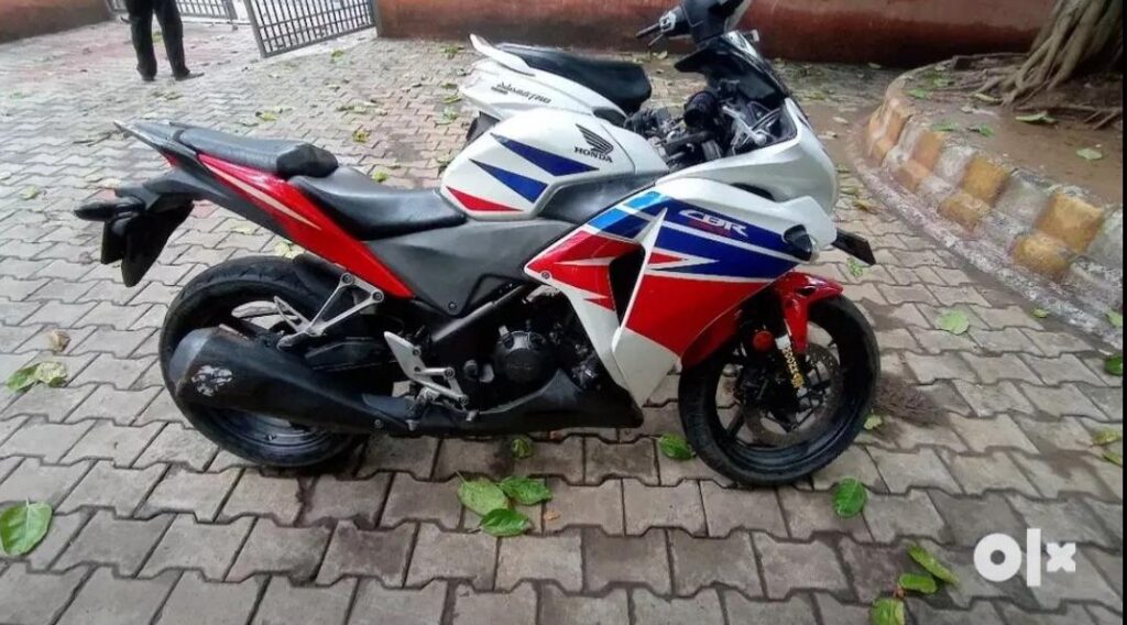 Buy Second Hand Hero Honda Honda CBR250R in Jamshedpur | Buy Second Hand Honda Bike in Jamshedpur