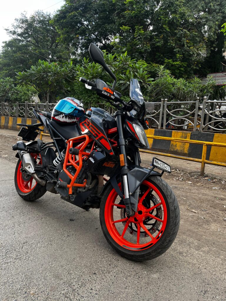 Buy Second Hand KTM Duke 250 in Mumbai | Buy Second Hand KTM Bike in Mumbai