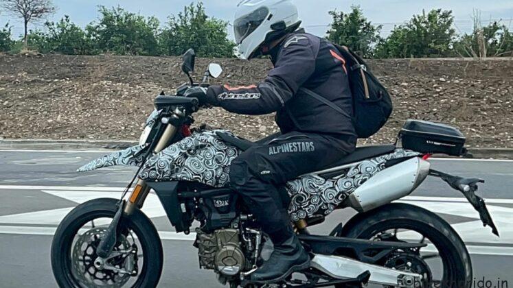 Ducati Single Cylinder Motorcycle Spied Testing