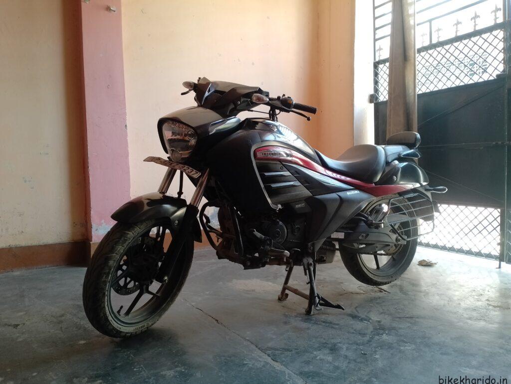 Buy Second Hand Suzuki Intruder in Lucknow | Buy Second Hand Suzuki Bike in Lucknow.